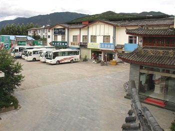 丽江锦泰酒店酒店停车场图片